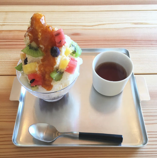 おやつと雑貨、くらすことOPEN