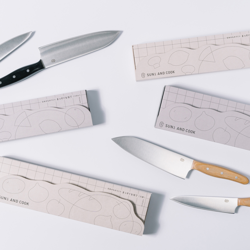 〈SUNS AND COOK〉まっすぐな包丁｜パッケージ
